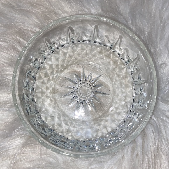 VTG Arcoroc France Clear Glass Bowl Starburst and Diamond Pattern Set if 4 - Picture 7 of 17